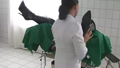 Mohon kamis di video artis bokep indonesia kaki saya