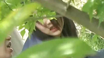 Cantik brunette mengisap kontol dan membungkuk bolep artis indo pada dominasi